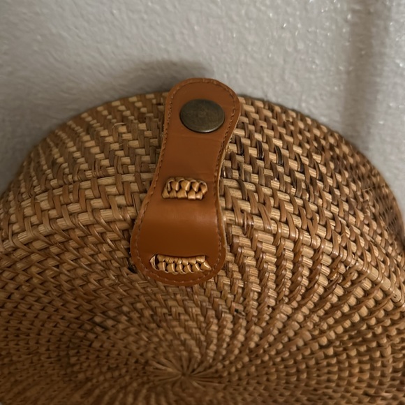 Rattan straw round bag - Picture 6 of 8